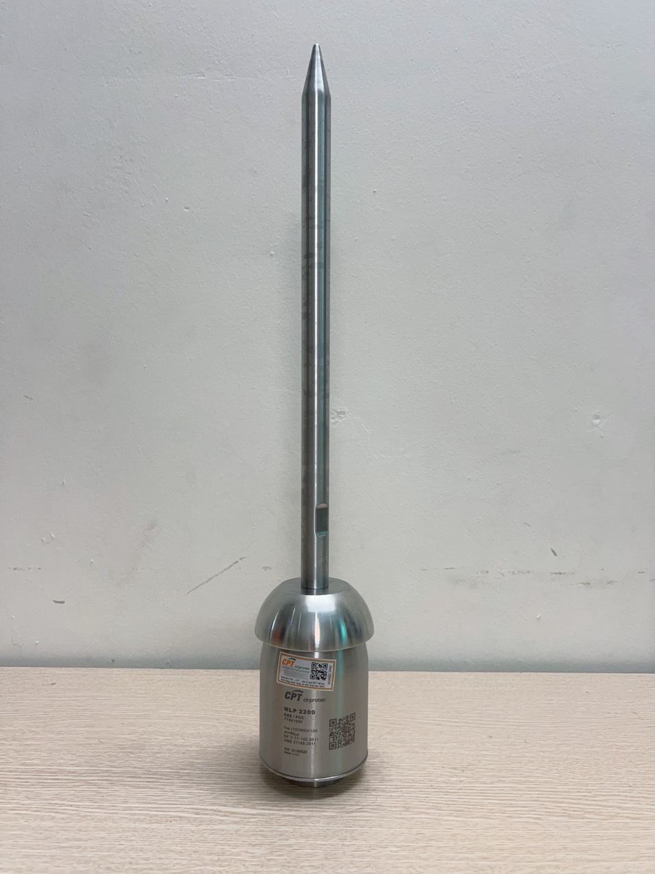 Mô Tả Sản Phẩm Kim Thu Sét NLP 2200 – Giải Pháp Chống Sét An Toàn Và Hiệu Quả